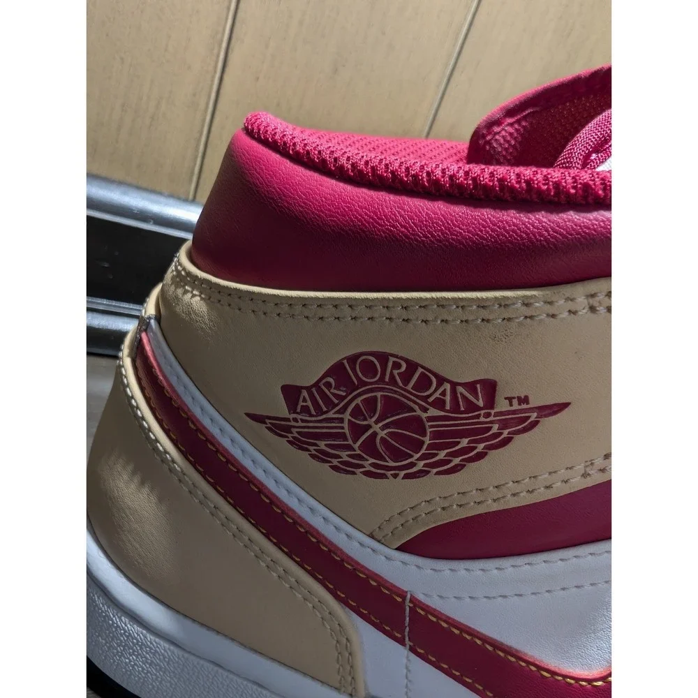 S9 Air Jordan 1 Mid Light Curry Cardinal Red Men's Size 10 Sneakers 554724-201